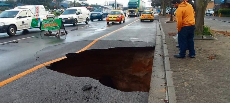 2024 03 13 bos itm news24 news24 community newspaper tygerburger light at the end of pipeline as city of cape town finally repair major sewer collapses in milnerton 20240313 2024 03 22 09 39 35